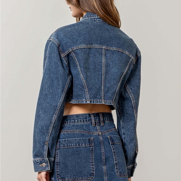 Cropped Denim Jean Jacket - Picture 4 of 4